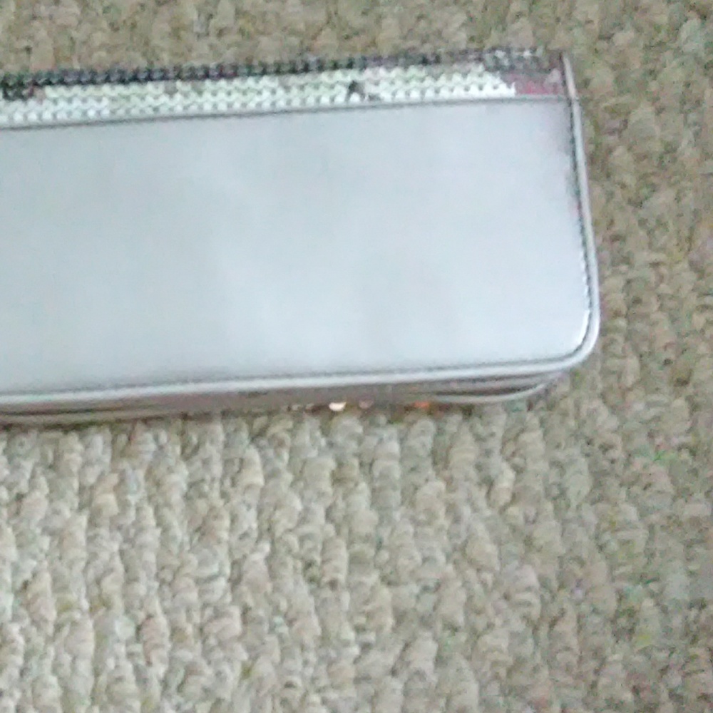 Wallet - Picture 2 of 4